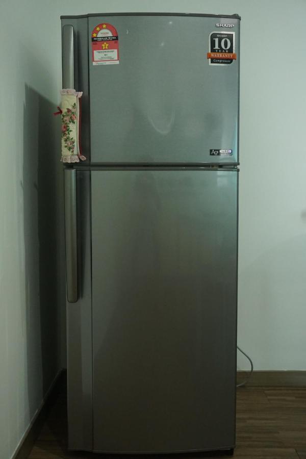 Good Mood House 3-7pax,free Parking,upstairs Shopping Mall, Hospital Columbia, Tar University, Lrt Station Kuala Lumpur